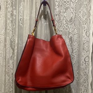 ETIENNE AIGNER-FABULOUS REDDISH LTHR LG TOTE BAG-INCREDIBLE QUALITY WORKMANSHIP!